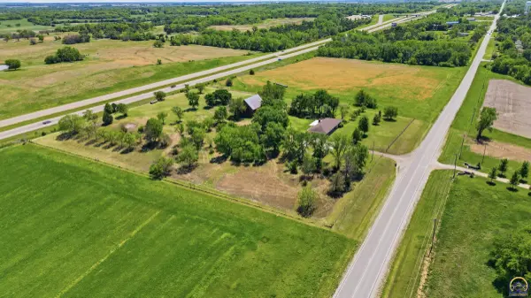 13130 S Topeka AVE, Carbondale, KS 66414