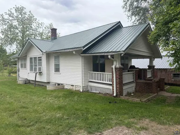 421 Commercial St, Havensville, KS 66432