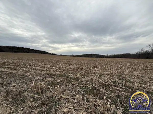 10.60 M/L N 800 Rd, Baldwin City, KS 66066