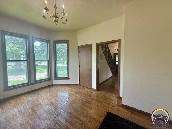 1521 1st Avenue E, Horton, KS 66439