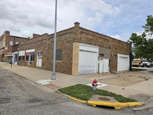 24 E 7th Ave #22 E 7th Ave, Emporia, KS 66801
