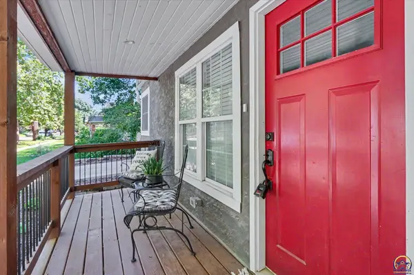 1526 Vermont, Lawrence, KS 66044