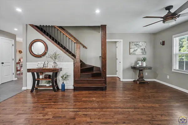 1526 Vermont, Lawrence, KS 66044