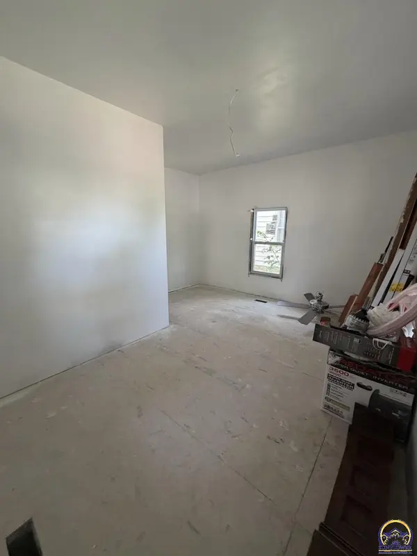 427 SW Jewell AVE, Topeka, KS 66606