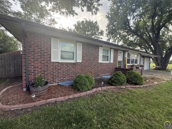401 S Apollo ST, Silver Lake, KS 66539