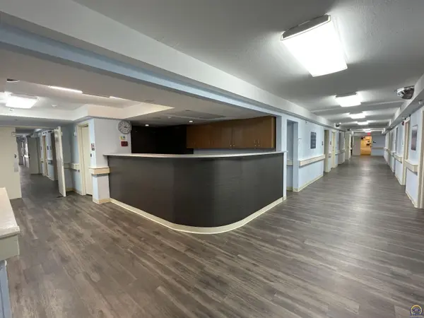 1334 SW Buchanan ST, Topeka, KS 66604