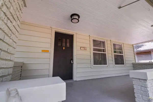 631 SW Lindenwood AVE, Topeka, KS 66606