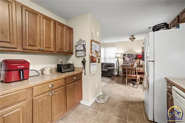 727 S Sycamore ST, Ottawa, KS 66067-3030