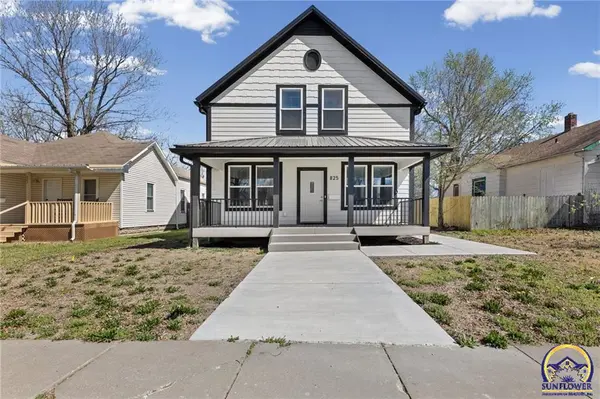 825 S Main ST, Ottawa, KS 66067-2805