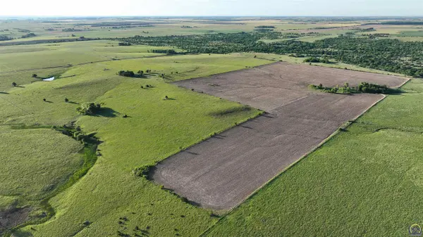 00000 100 Ave, Herington, KS 67449