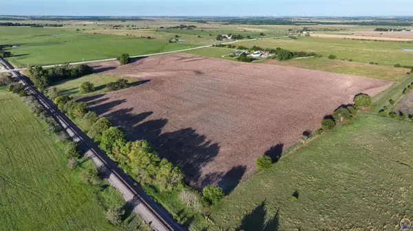 00000 300 Ave, Herington, KS 67449