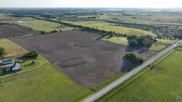 00000 300 Ave, Herington, KS 67449