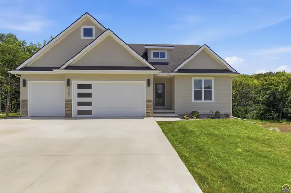 3309 SE 23rd ST, Topeka, KS 66605
