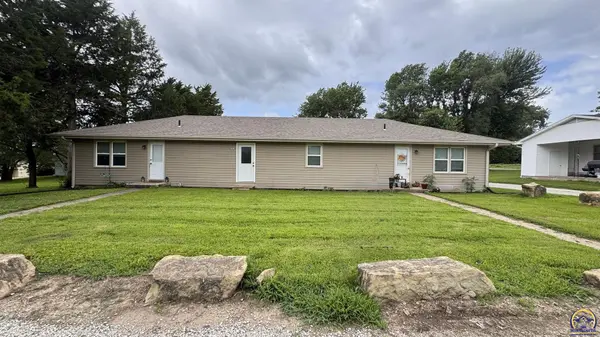 505 N Elmira St, Highland, KS 66035-4024