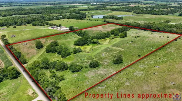 17846 270th RD, Whiting, KS 66552