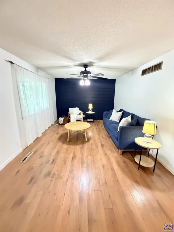 1607 Luther St, Emporia, KS 66801