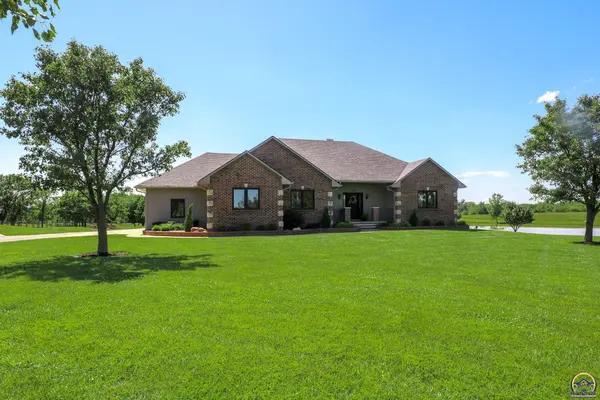 1885 Road F, Emporia, KS 66801
