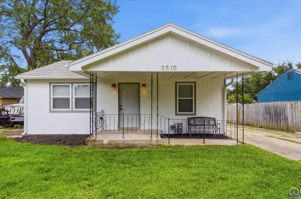 2510 SE Wisconsin AVE, Topeka, KS 66605