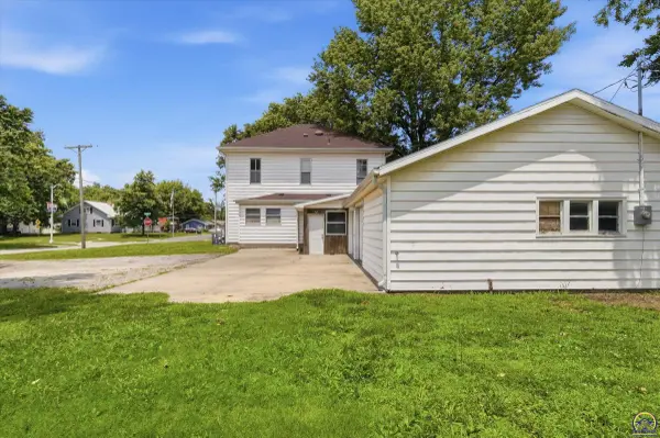 303 Market ST, Osage City, KS 66523