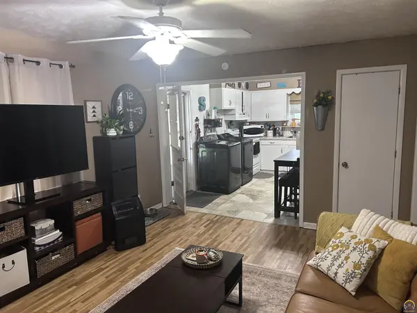 1013 Janice ST, Emporia, KS 66801
