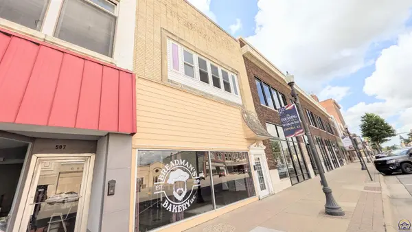 509 Commercial St, Emporia, KS 66801-4005