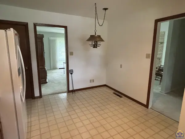 1730 W 15th ST, Emporia, KS 66801