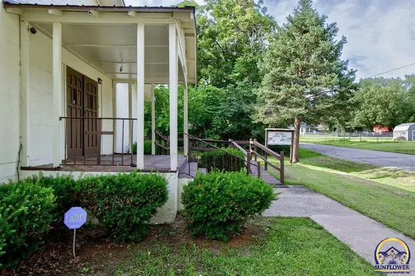3113 SE Keystone AVE, Topeka, KS 66605