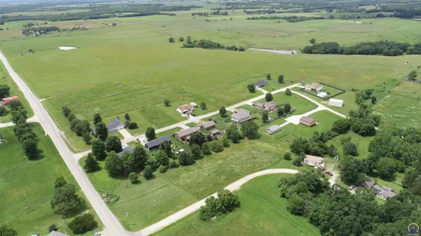 00000 N Fast DR #Lot 9 Cul de sac, Burlingame, KS 66413