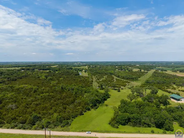 00000 105th St, Berryton, KS 66409