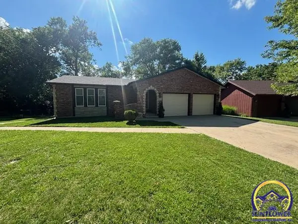 2913 Monterey Dr, Emporia, KS 66801