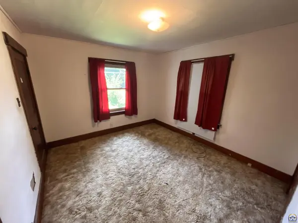 225 SE Lime ST, Topeka, KS 66607