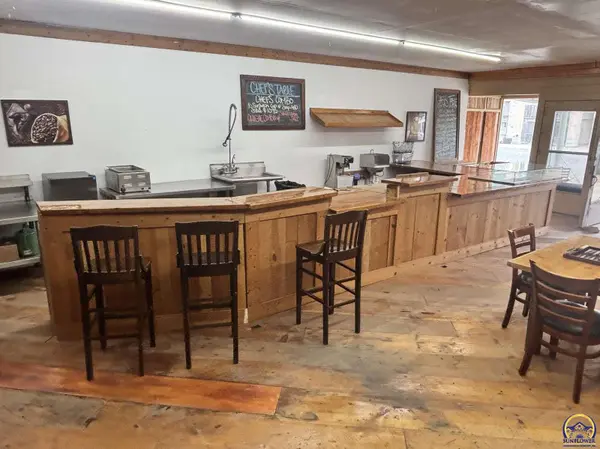 411 Main ST, Florence, KS 66851