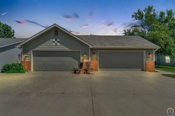 5104 Congressional Pl, Lawrence, KS 66049