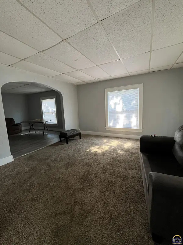 610 W 5th, Emporia, KS 66801