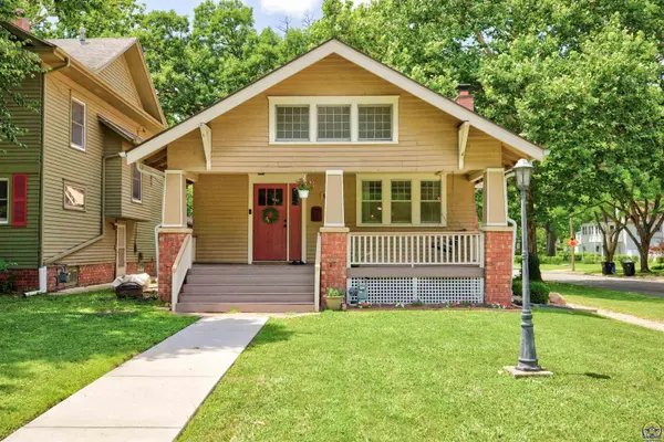 1501 SW Plass AVE, Topeka, KS 66604