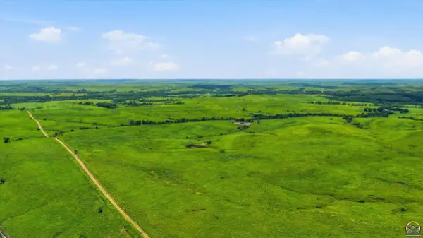 00000 Dawsons Hill Rd, Alma, KS 66401