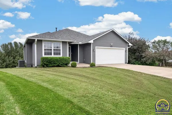 4032 NW Krysten ST, Topeka, KS 66618