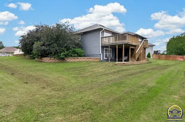 4032 NW Krysten ST, Topeka, KS 66618