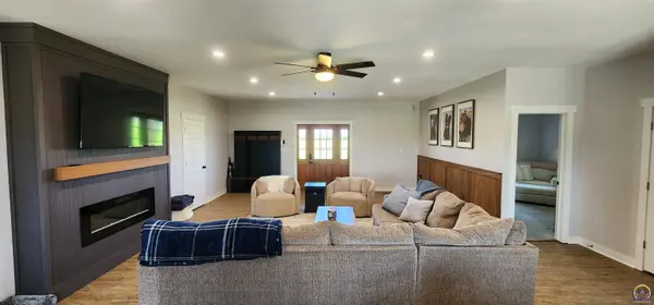 7539 SE Berryton RD, Berryton, KS 66409