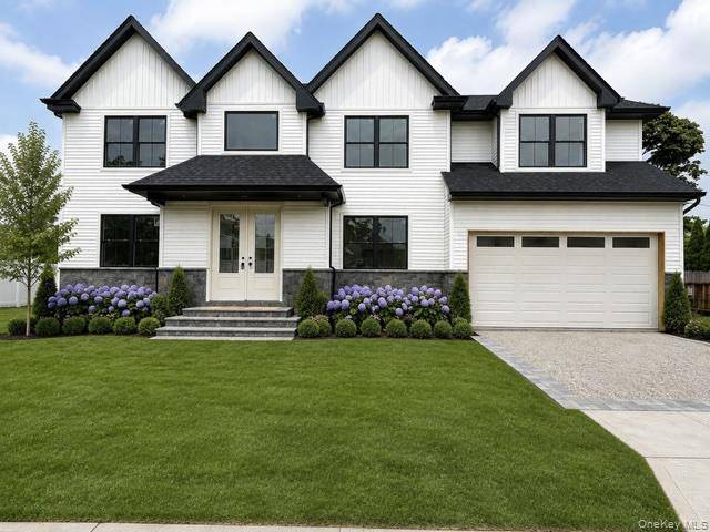 22 Northern Pkwy, Plainview, NY 11803