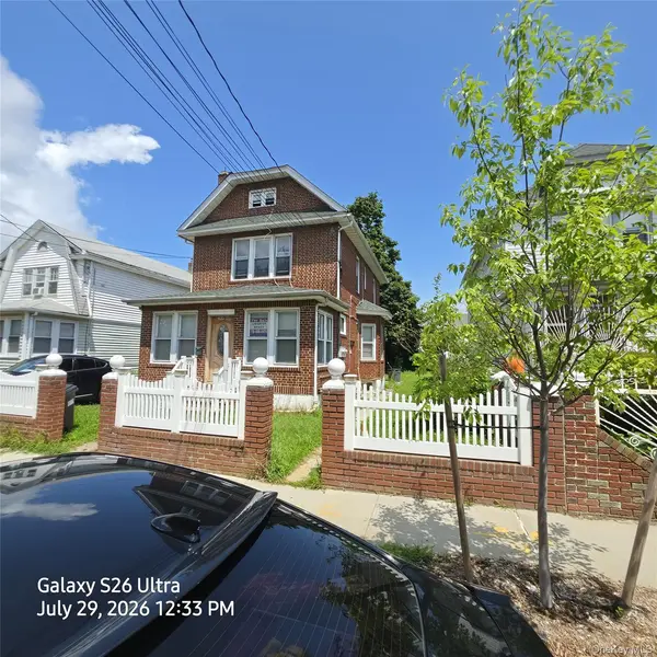 218-17 104th AVE, Queens Village, NY 11429