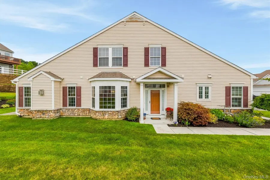 8 Atkins CT, Carmel, NY 10512