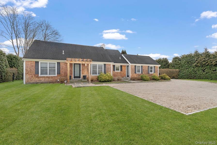 770 Hill ST, Southampton, NY 11968