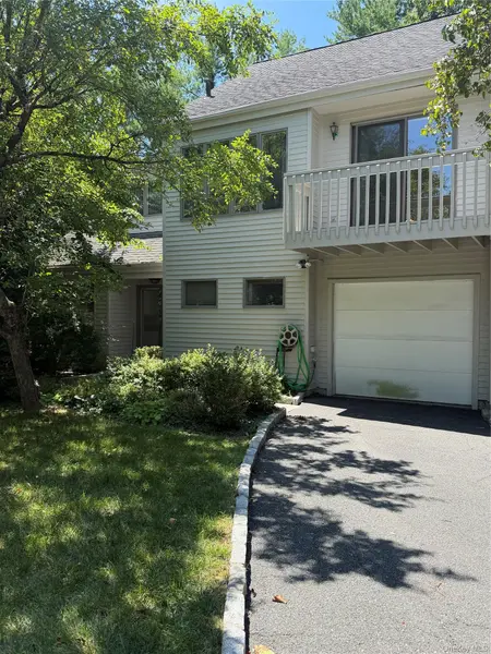 23 Evon CT, Scarsdale, NY 10583