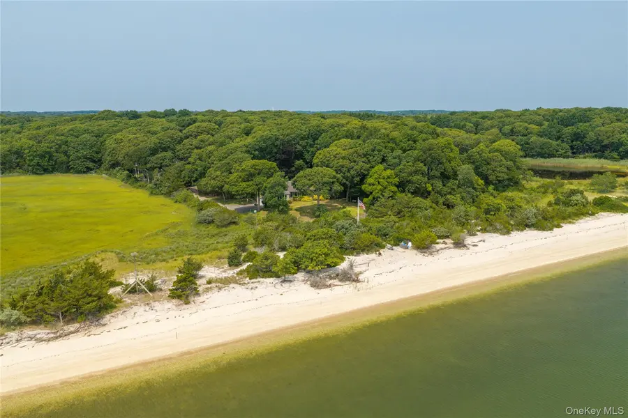 Peconic, NY 11958