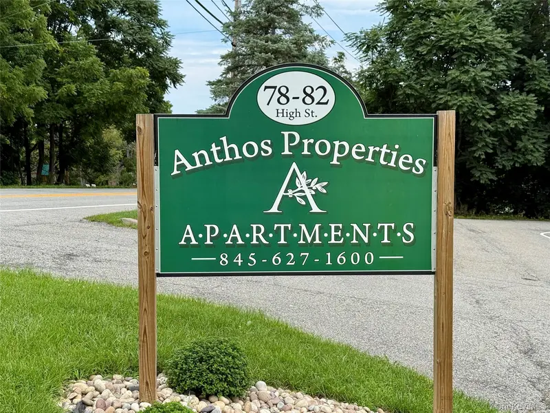 82 High ST #5, Chester, NY 10918