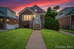 248 Kensington RD, Garden City, NY 11530
