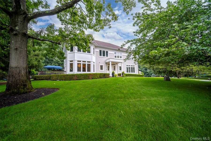 10 Wilson CT, Spring Valley, NY 10977