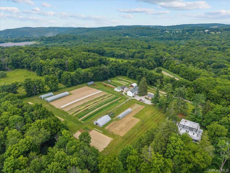 123-179 Sisters Hill RD, Stanfordville, NY 12581