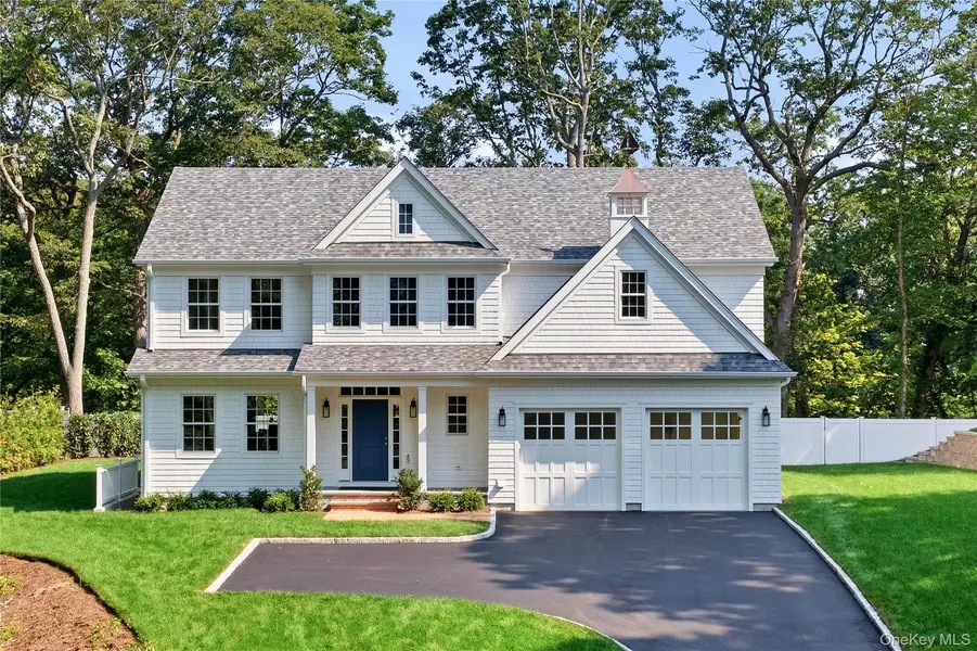 5 Glen WAY, Cold Spring Harbor, NY 11724